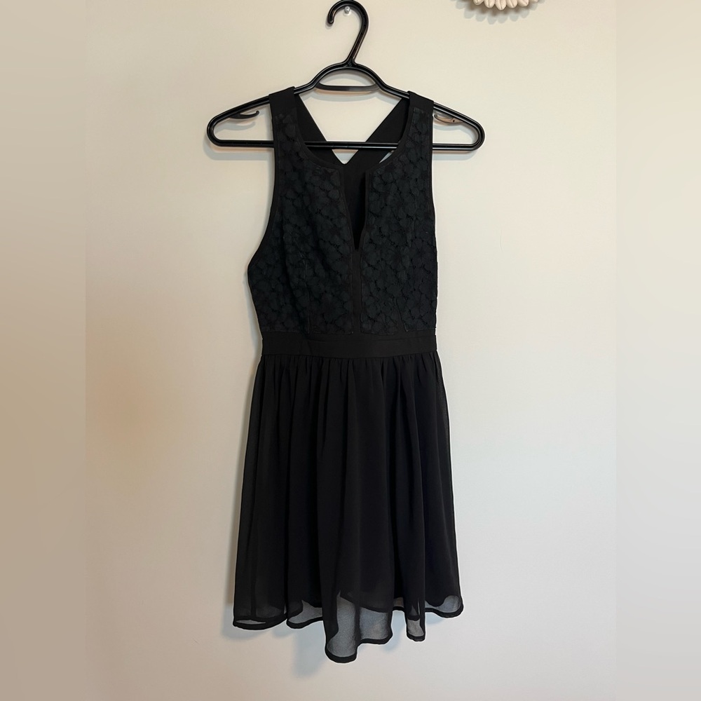 Ark & Co Elegant Black Backless Dress